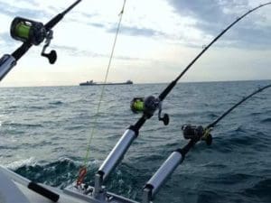 yacht rides in dubai