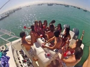 boat rental company dubai