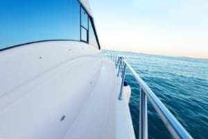 to charter a yacht dubai