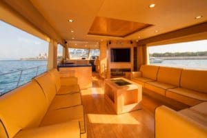 boat hire dubai