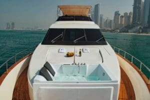 yacht hire dubai