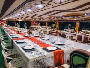 charter yacht dubai / marina