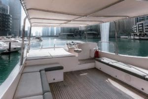 yachts in Dubai- Book now