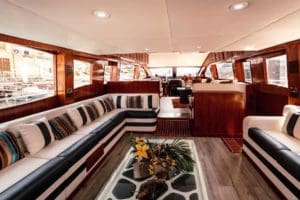 yacht rental dubai /marina