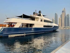 yacht charter dubai.