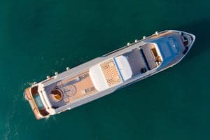 to charter a yacht dubai