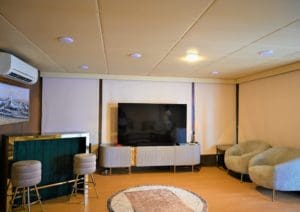 ONE NIGHT BROUCHERE 100FT