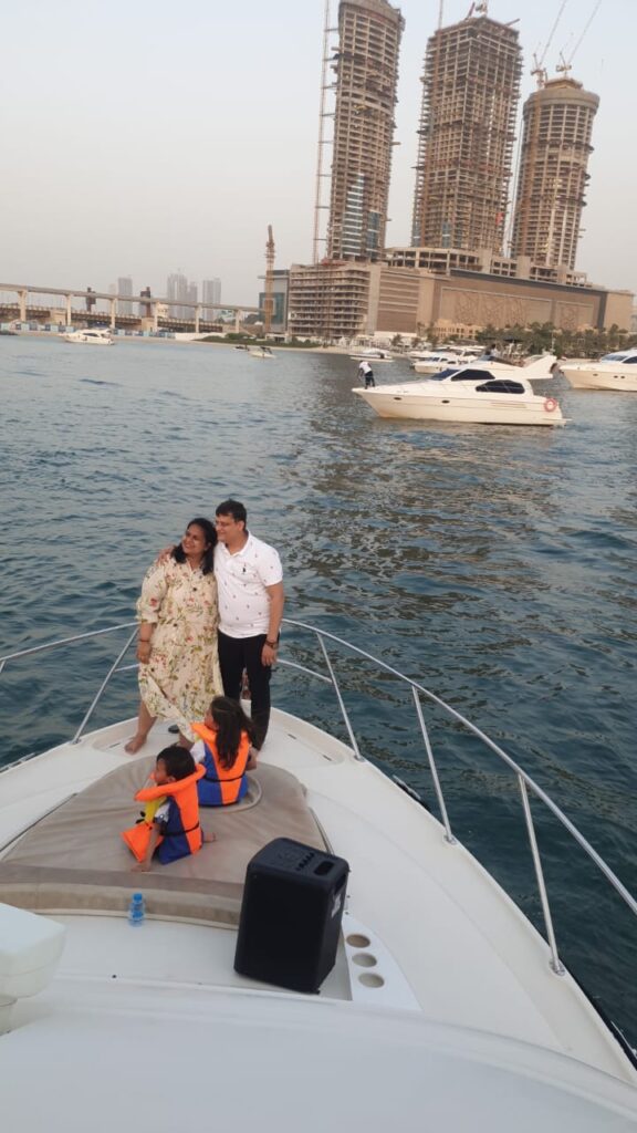 new yacht rental Dubai Marina image