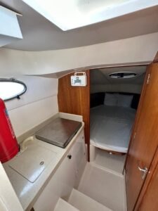 35 feet fishing yacht in Dubai