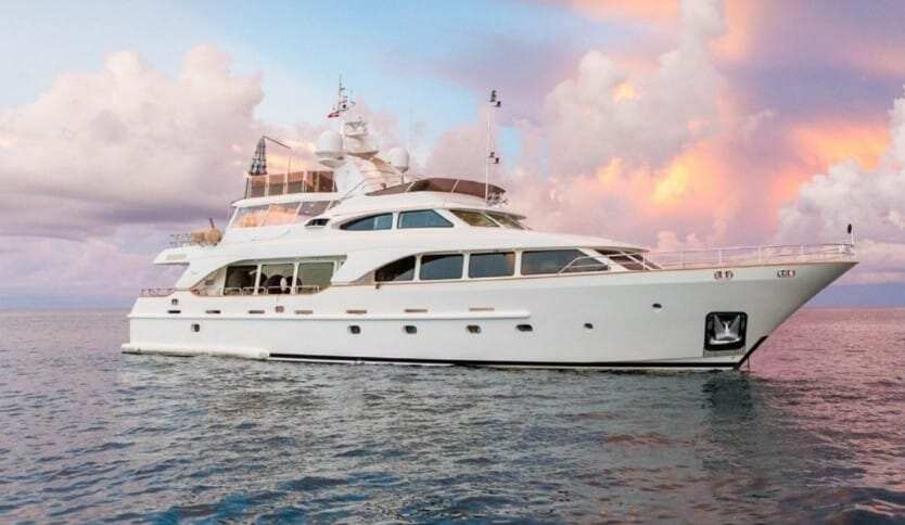110 Feet Premium Yacht for Rent in Dubai