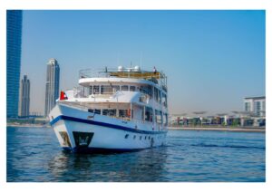 130 feet charter yacht dubai