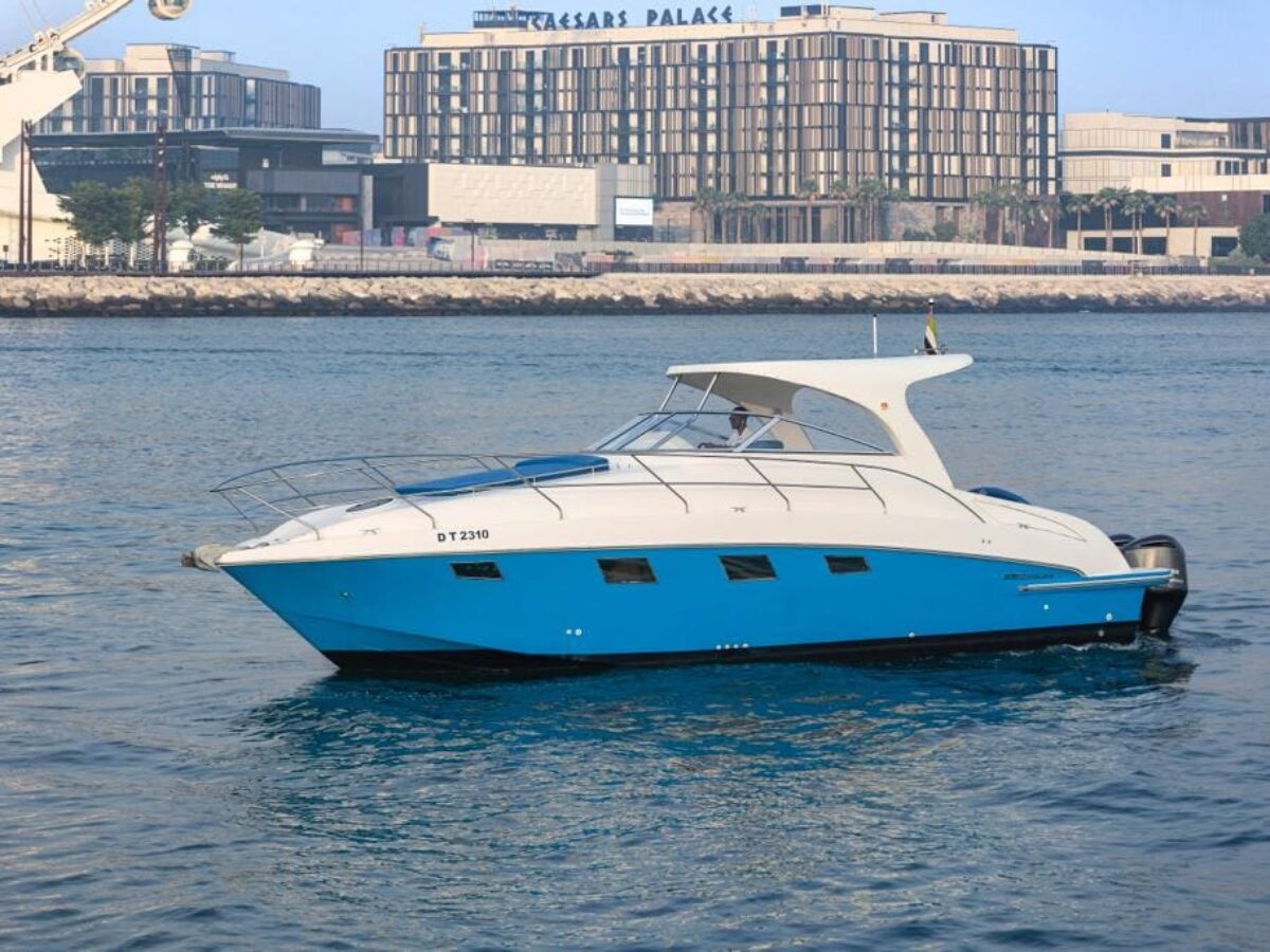 42 Feet Yacht Rental Dubai