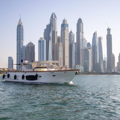 75 feet yacht rental Dubai
