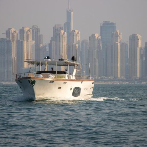 75 feet yacht Dubai Marina