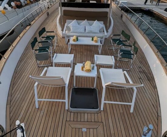 75 feet yacht in Dubai