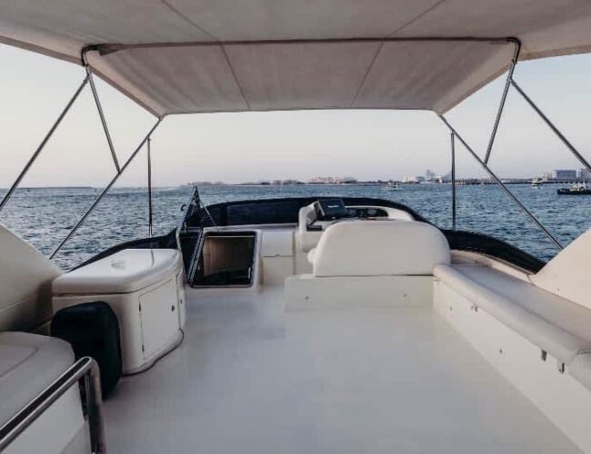 yacht rental dubai