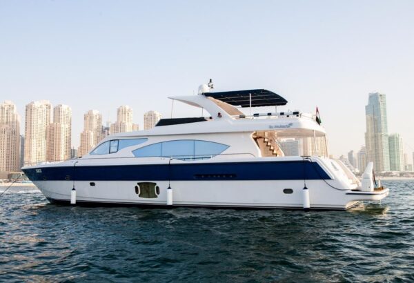 90 Feet Yacht Rental 2 90 Feet Yacht Rental Dubai