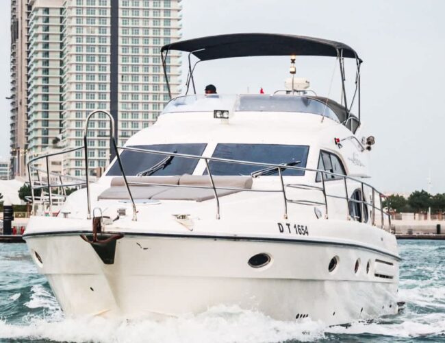 book a luxury yacht dubai