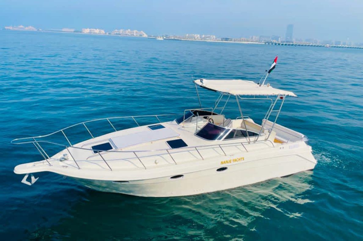 37ft Mini Yacht Rental Dubai