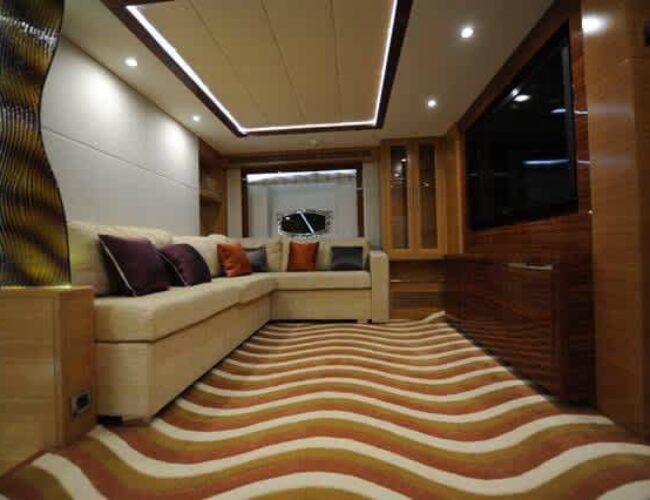 dubai yachts inside view