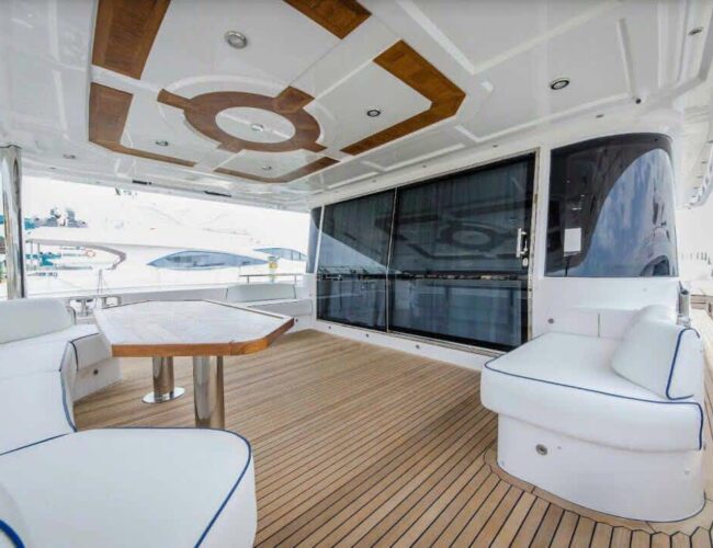 luxury yacht for rental