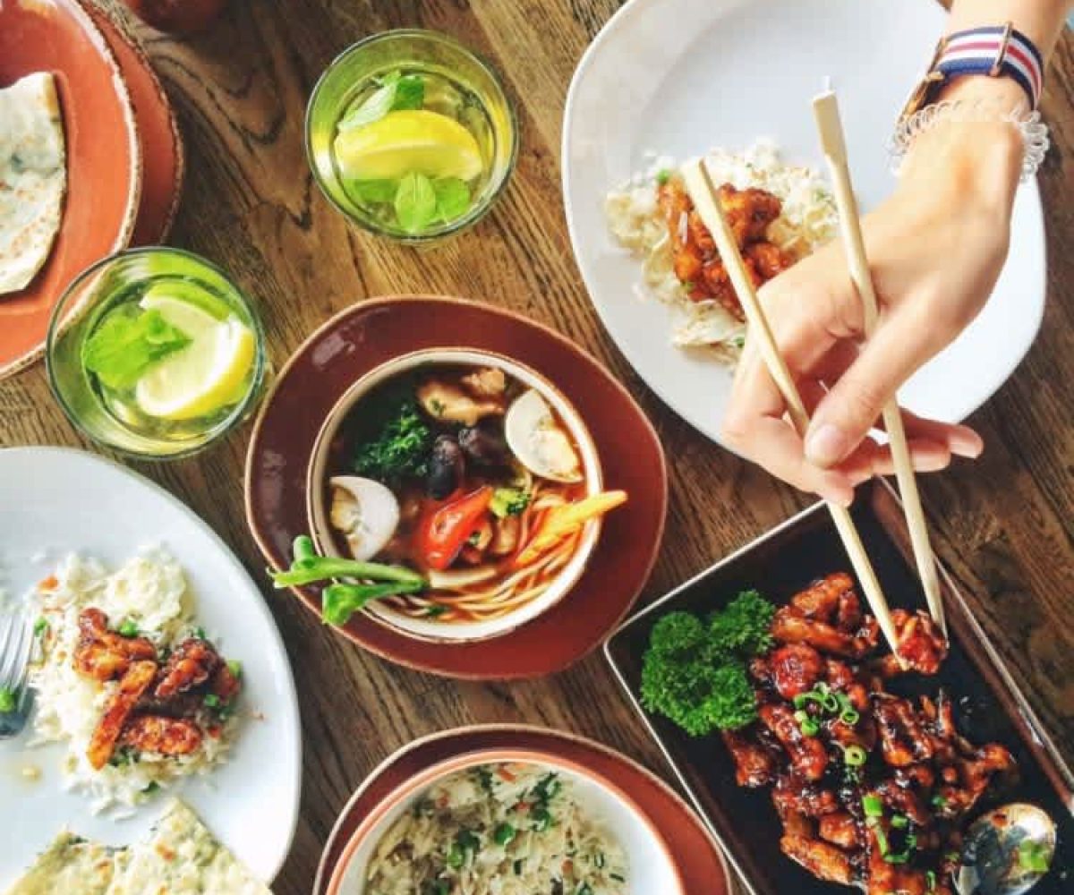 boat for rent dubai.